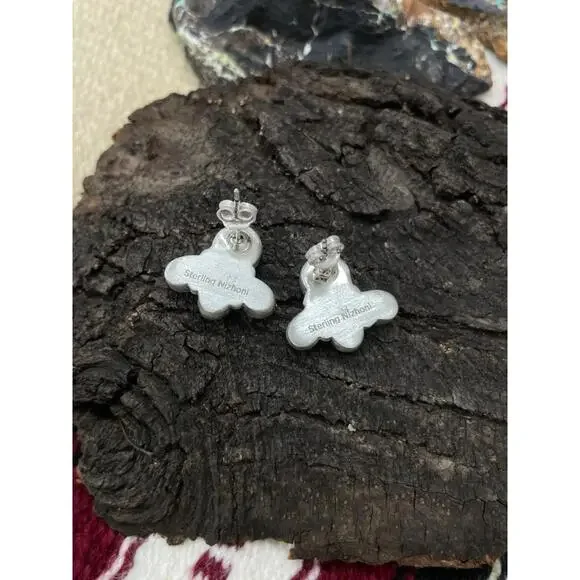 "Christmas Collection" Handmade Sterling Silver White Buffalo with Red Opal Stu - Picture 5 of 5